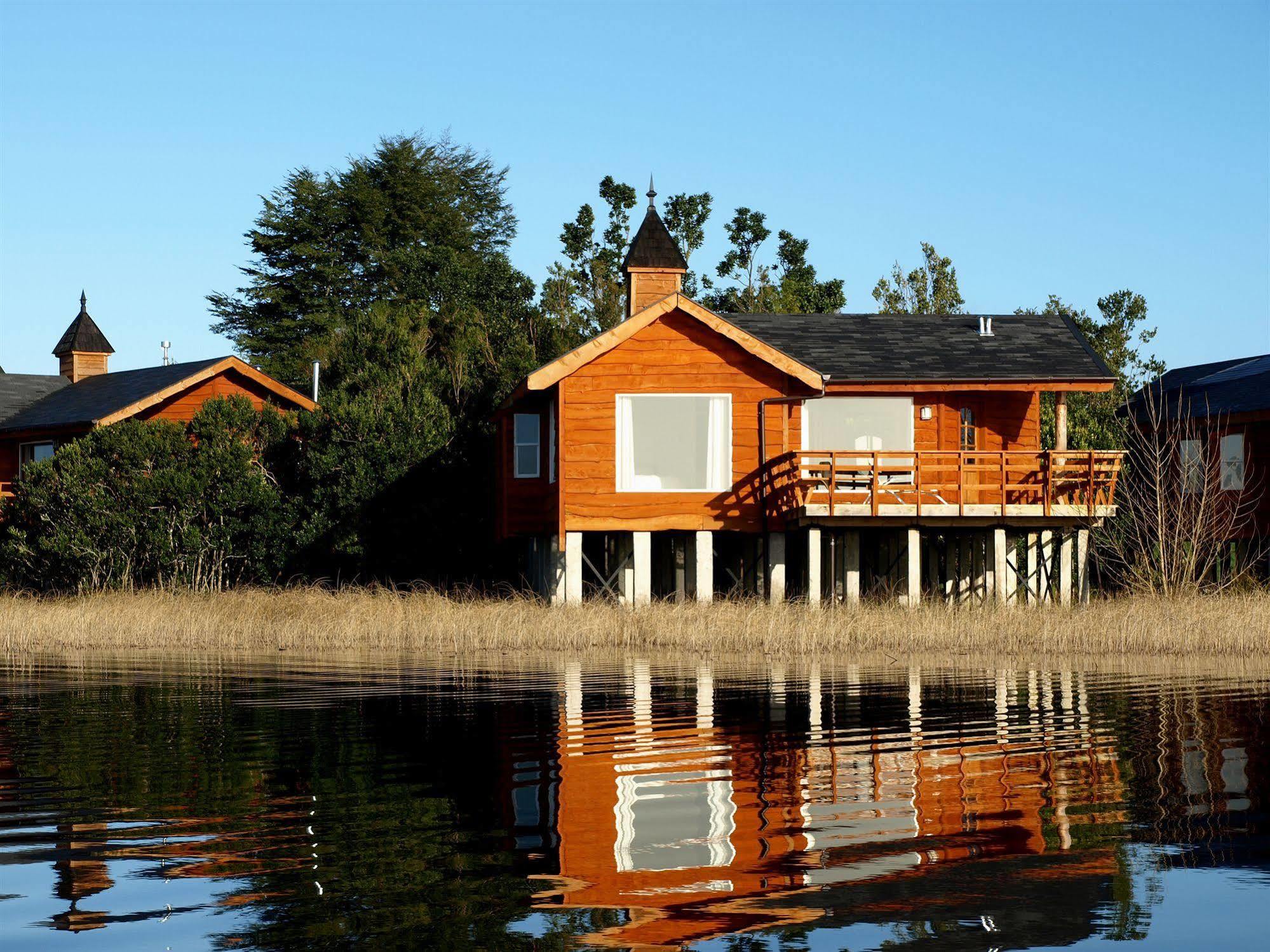 Cabanas Gracias A La Vida Lodge Puerto Varas Luaran gambar